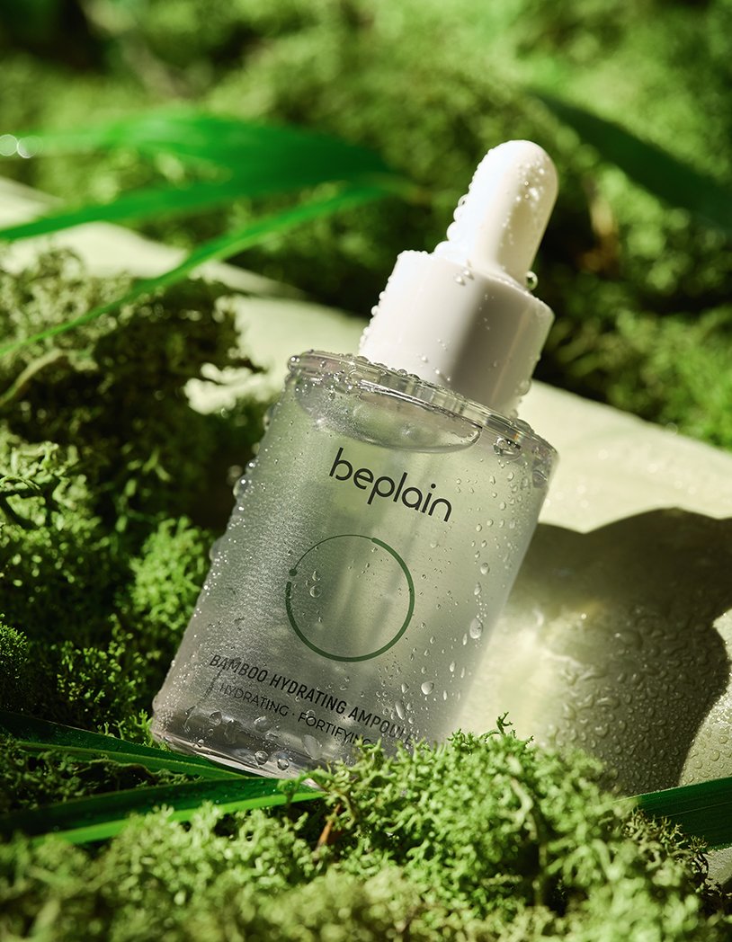 bamboo hydrating ampoule with bamboo background